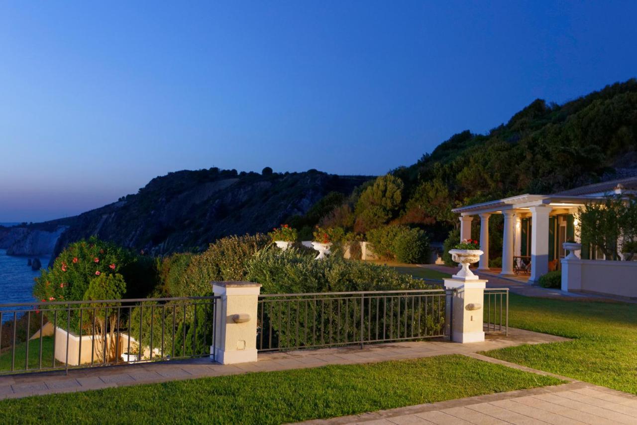 Villa Rhoe Minia Luaran gambar